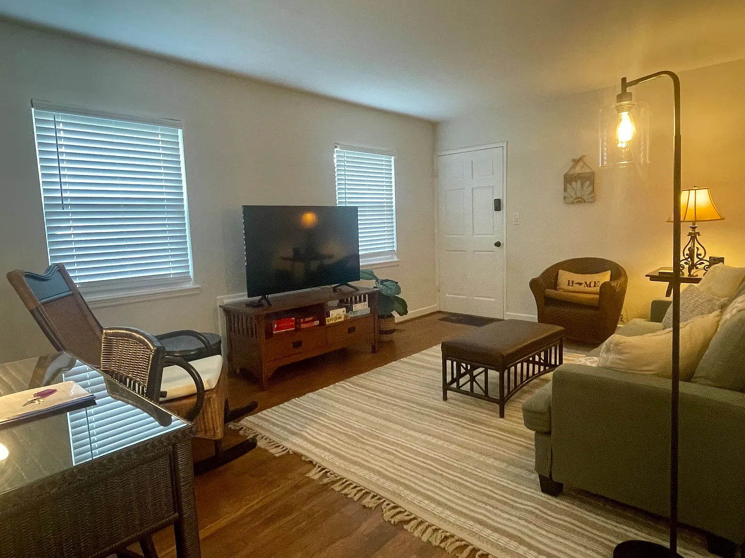 2533 Miller Park Cir — Photo 2