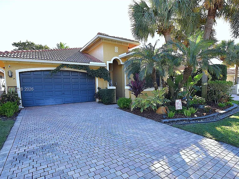 10086 Noceto Way — Photo 10