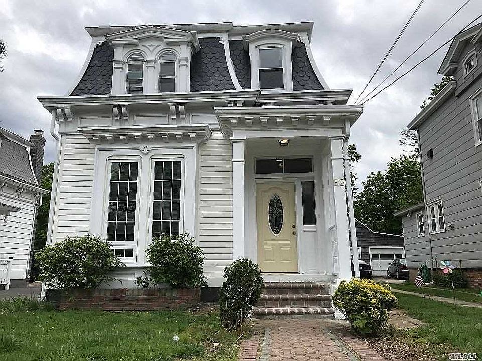 1st image of 52 W Orchard St