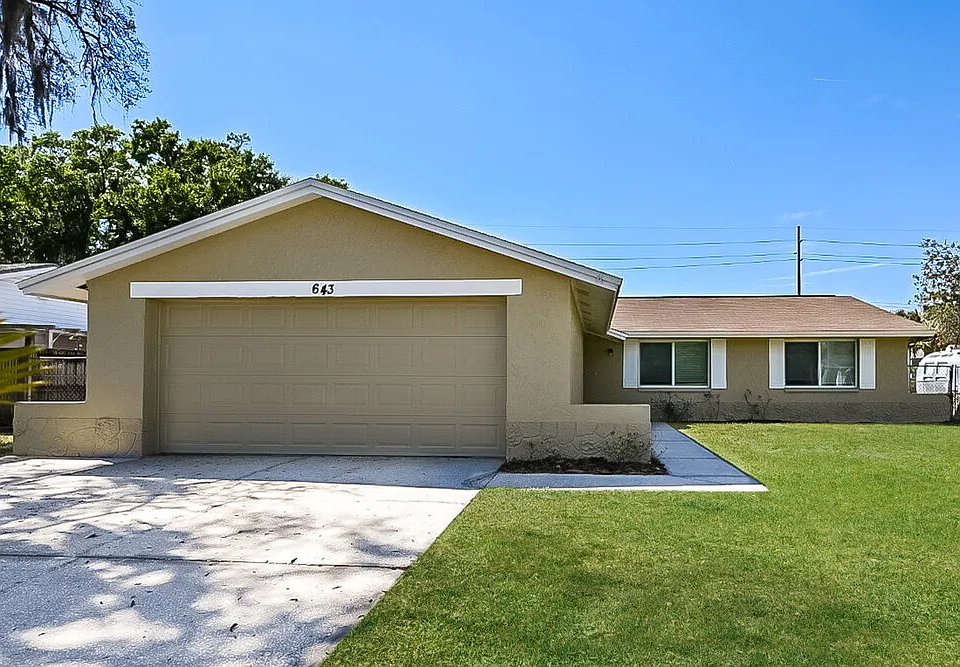 643 Pine Forest Dr