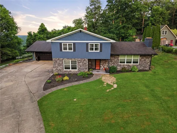 110 N 4th Ave, Clarion, PA 16214