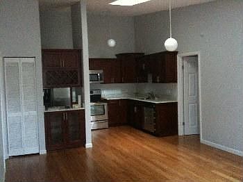 3rd image of 215 Thalia Station Dr