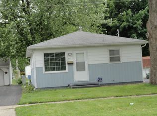 935 Ohio Ave, Springfield, IL 62702