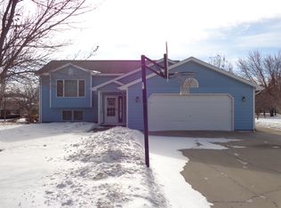 1040 Horner Ave, Brookings, SD 57006