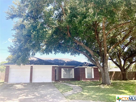 2nd image of 113 Belmoor Ln