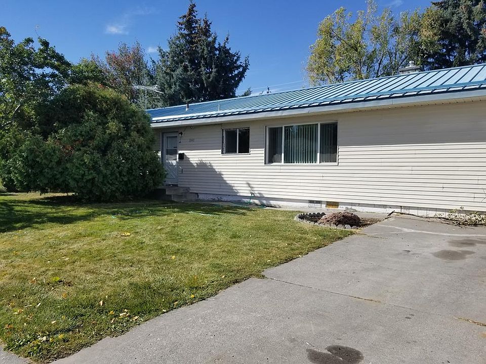 1st image of 2040 Santalema Dr