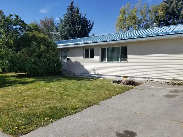 2040 Santalema Dr, Idaho Falls, ID 83404