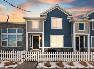 14818 S Queens Garden Ln, Bluffdale, UT 84065