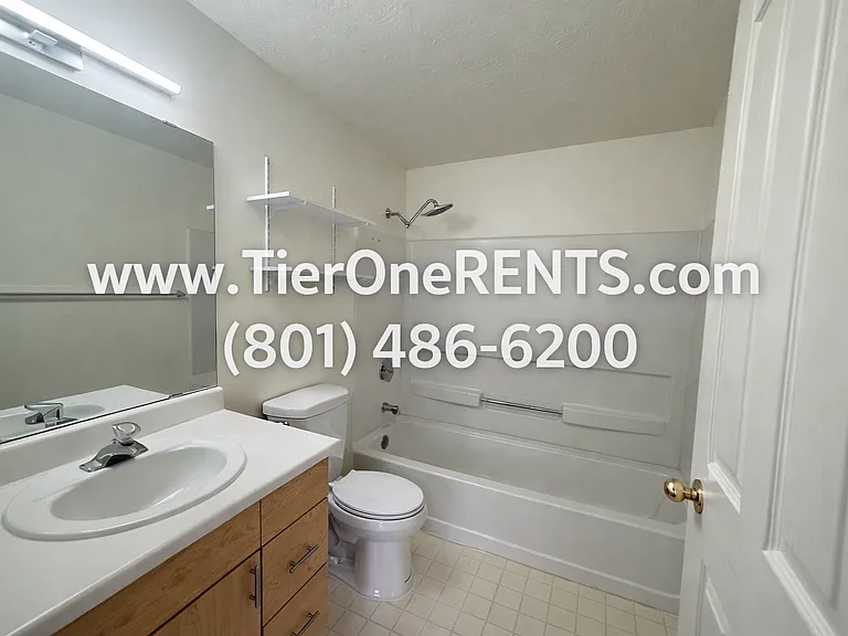 5344 S 3600 W #8 — Photo 11