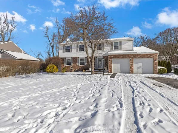 119 Briarwood Ln, Cranberry Township, PA 16066