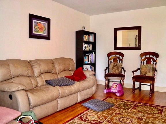 2nd image of 212 Hillsboro Ave #214