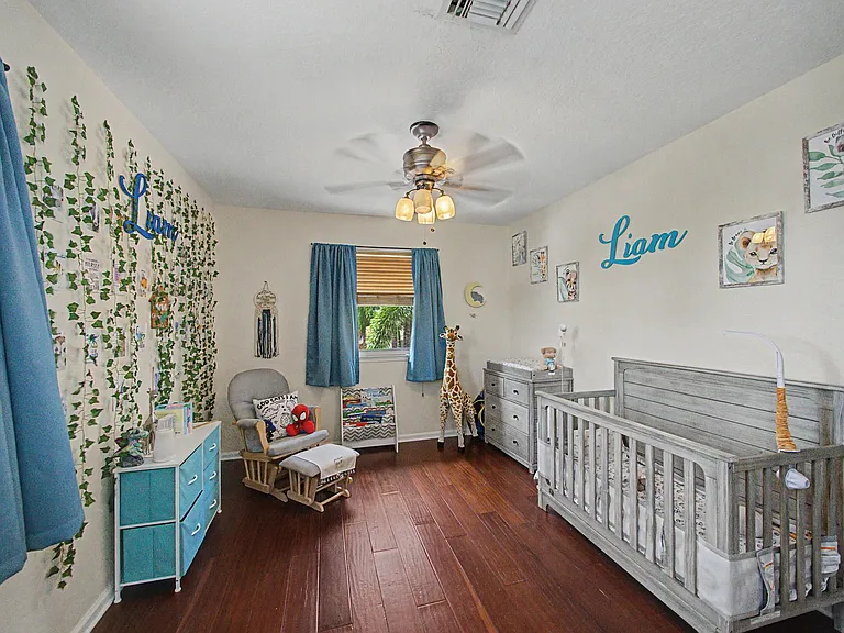 4868 Canal Dr — Photo 12