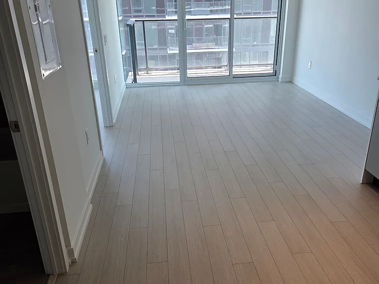 4010 Eglinton Ave W #1005 — Photo 17