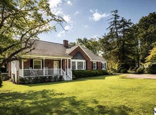 1500 W Carolina Ave, Hartsville, SC 29550
