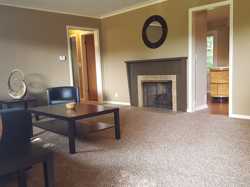 1st image of 1221 Highland Blvd