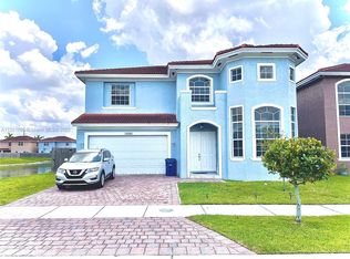 15565 SW 12th Ter, Miami, FL 33194