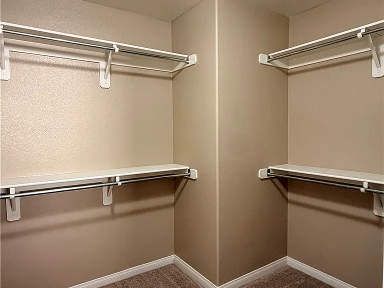 212 Horizon Peak Dr — Photo 25