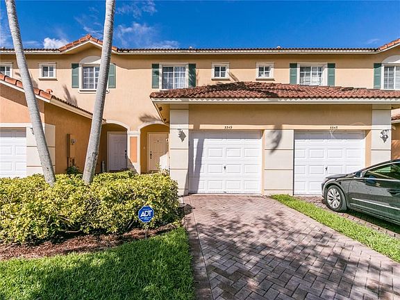 2nd image of 5549 Monte Carlo Place #5549