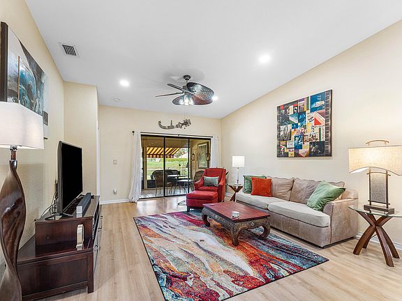 5th image of 6846 Bridlewood Court