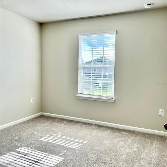 63 Berlin Ave — Photo 17