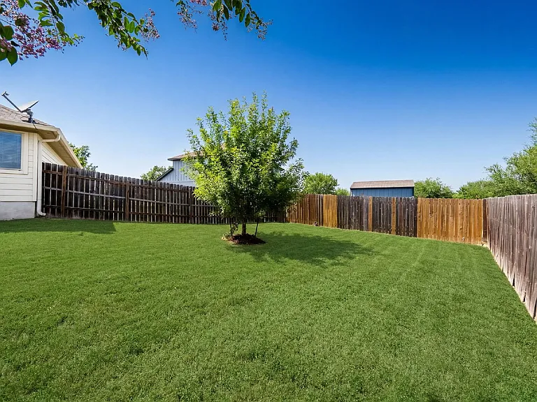 6097 Heron Dr — Photo 39