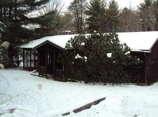 6784 Holly Dr, Radford, VA 24141