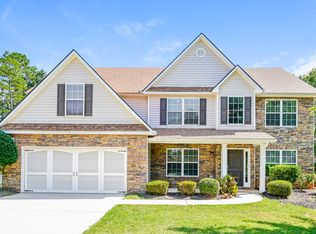 1024 Levista Dr, Locust Grove, GA 30248