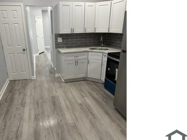 1020 N 43rd St, Philadelphia, PA