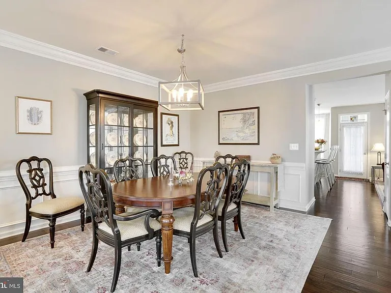 23792 Hopewell Manor Ter — Photo 9