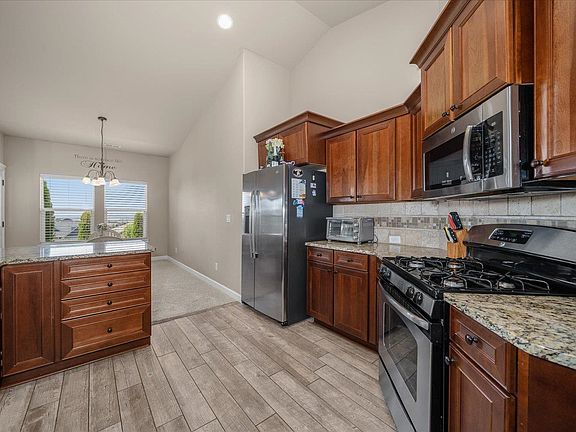 5th image of 59 S Parkview Ct