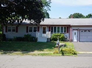 7 Hull Dr, Plainville, CT 06062