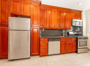22-22 24th St #2, Astoria, NY 11105