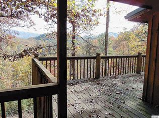 2749 Knights Ln, Sevierville, TN 37862