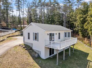 22 Shelburne Ln, Center Barnstead, NH 03225
