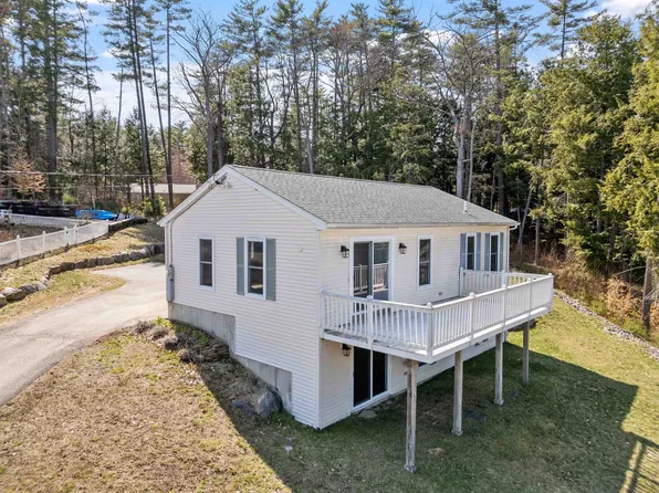 22 Shelburne Lane, Barnstead, NH 03225