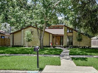 14807 Cedar Point Dr, Houston, TX 77070