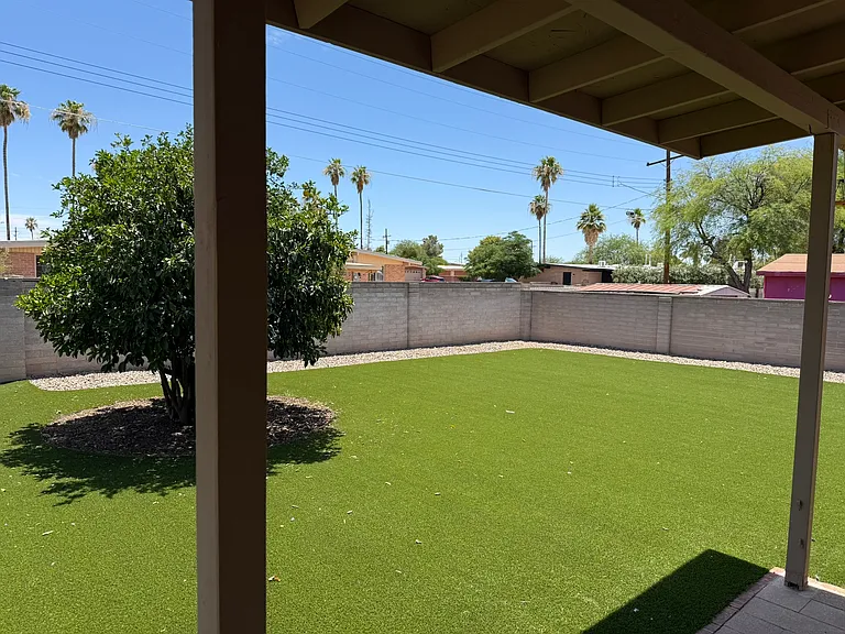 8812 E Shiloh Pl — Photo 37