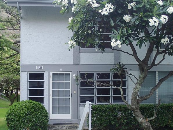 1121 Kumukumu St APT A