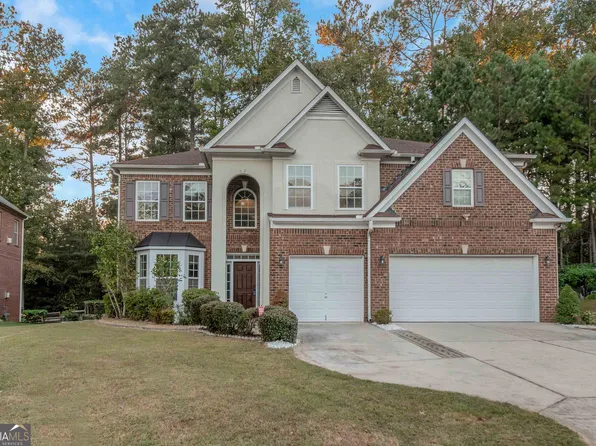 6177 Meadowwood Dr, Morrow, GA 30260