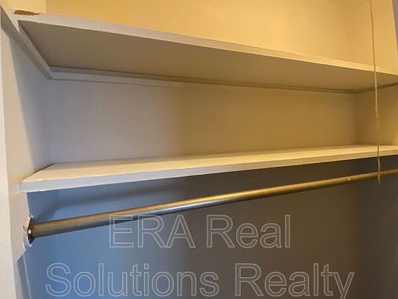 4th image of 2657 Vera Ave #2