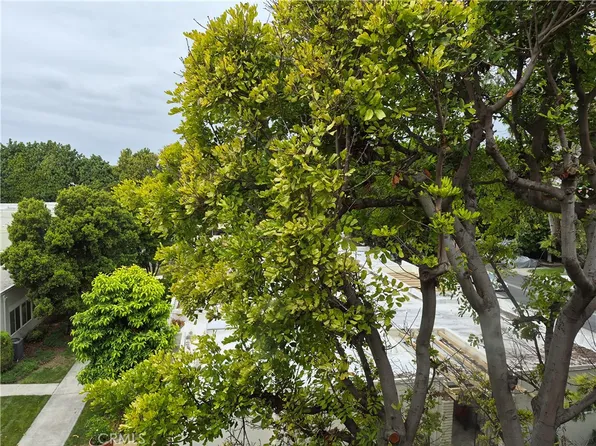 2370 Via Mariposa W Unit 3D, Laguna Woods, CA 92637