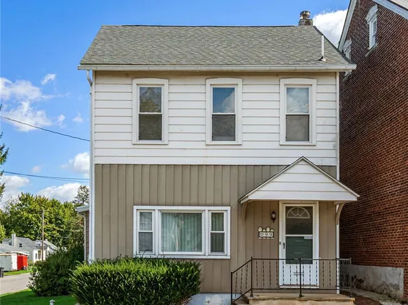 99 S Lea St, Macungie, PA 18062