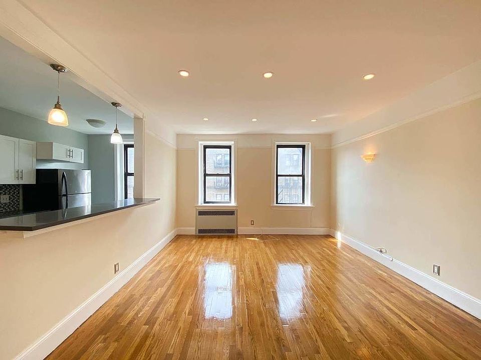 1st image of 309 E 19th St #F2