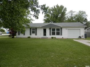 107 E Prairie St, Wataga, IL 61488