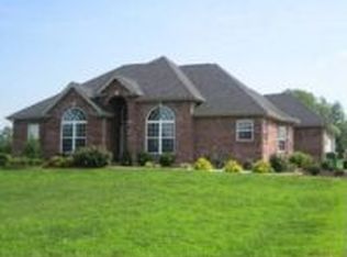 200 Cuivre Point Ln, Moscow Mills, MO 63362