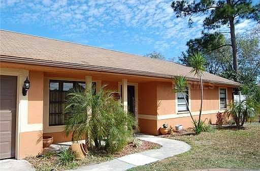 1st image of 711 Bunker Ln