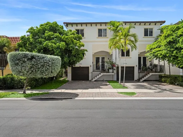 3506 NE 166th St #4, North Miami Beach, FL 33160