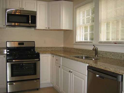 5th image of 2773 Mildred Pl SE