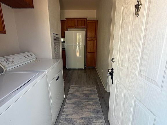 5th image of 186 Camp Cir