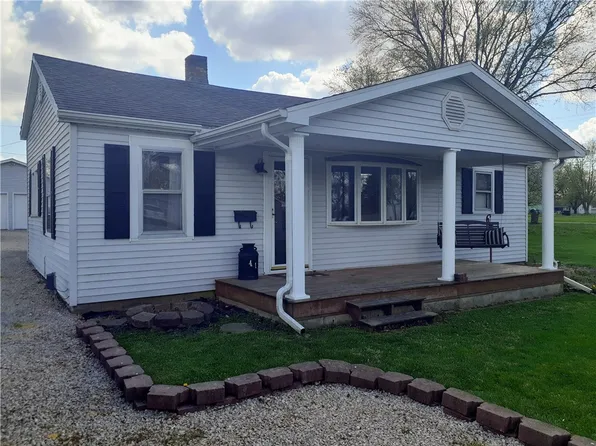 410 W Grant St, Paris, IL 61944